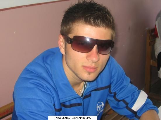 :)pozik preferata a  lu dj adinutza:d poze vizitatori !
